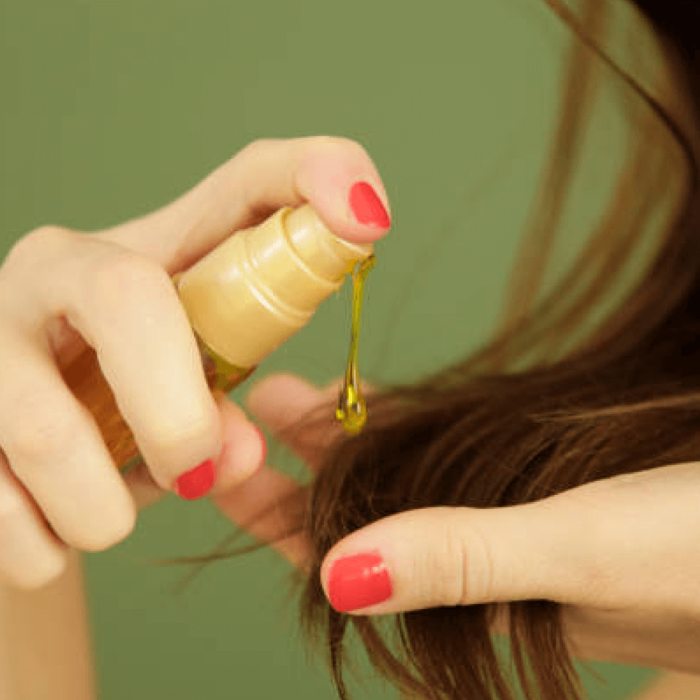 appliquer de la crème pour protéger ses cheveux